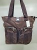 Caractersticas do produto

Tipo de bolsa: Transversal

Material externo: Nilon

Material interno: Tecido
Caractersticas principais
Material externo: Nilon
Cor das alas: da cor
Cor da correia de ombro: da cor
Caractersticas da bolsa
Com fecho: Sim
Outros
Com logo da marca: Sim
Material interno: Tecido
Com forro interno: Sim
Com mecanismo antirroubo: No
Com bolso interno com fecho: Sim