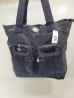 Caractersticas do produto

Tipo de bolsa: Transversal

Material externo: Nilon

Material interno: Tecido
Caractersticas principais
Material externo: Nilon
Cor das alas: da cor
Cor da correia de ombro: da cor
Caractersticas da bolsa
Com fecho: Sim
Outros
Com logo da marca: Sim
Material interno: Tecido
Com forro interno: Sim
Com mecanismo antirroubo: No
Com bolso interno com fecho: Sim