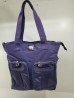 Caractersticas do produto

Tipo de bolsa: Transversal

Material externo: Nilon

Material interno: Tecido
Caractersticas principais
Material externo: Nilon
Cor das alas: da cor
Cor da correia de ombro: da cor
Caractersticas da bolsa
Com fecho: Sim
Outros
Com logo da marca: Sim
Material interno: Tecido
Com forro interno: Sim
Com mecanismo antirroubo: No
Com bolso interno com fecho: Sim