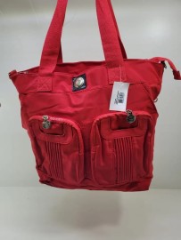 Caractersticas do produto

Tipo de bolsa: Transversal

Material externo: Nilon

Material interno: Tecido
Caractersticas principais
Material externo: Nilon
Cor das alas: da cor
Cor da correia de ombro: da cor
Caractersticas da bolsa
Com fecho: Sim
Outros
Com logo da marca: Sim
Material interno: Tecido
Com forro interno: Sim
Com mecanismo antirroubo: No
Com bolso interno com fecho: Sim